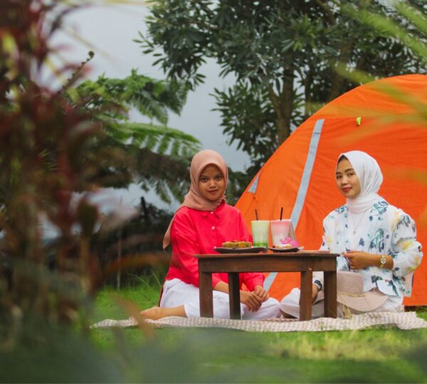 Paket Golden Garden Camp Padusan Park