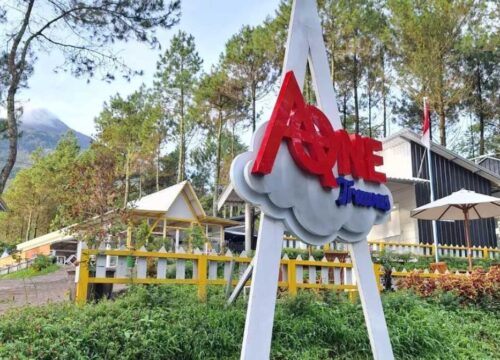Aone Trawas, Tempat Ngopi dan Camping Terbaru di Tahun 2024
