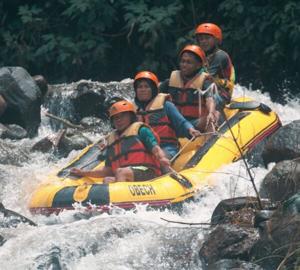 Paket Rafting Pacet Obech Avontur Pacet: Amukti Trip