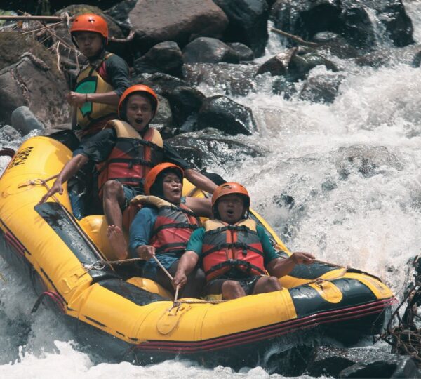 Paket Rafting Pacet Obech Avontur Pacet: Amukti Trip